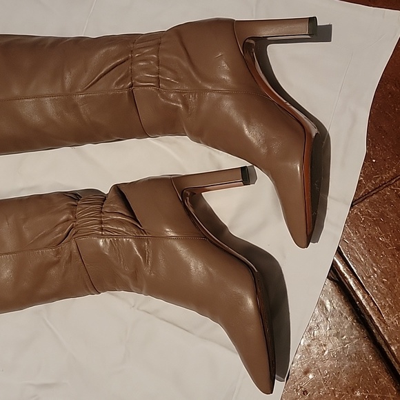 Lamb leather beige tall boots with heels by Santoni size 37 - Picture 3 of 8